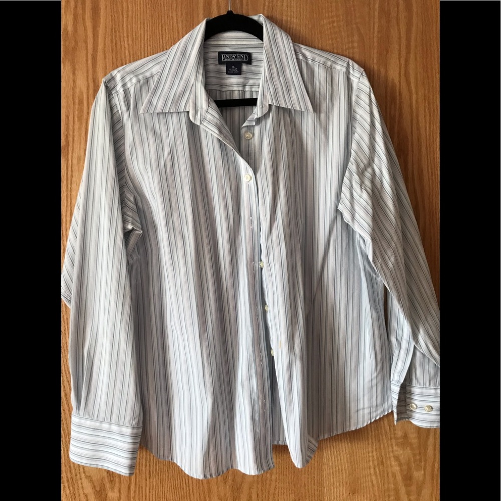 Lands End Wrinkle Free Size 16